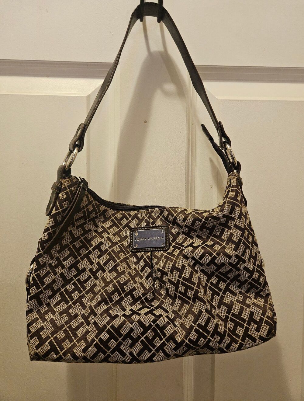 Tommy Hilfiger Signature Monogram Logo Print Tan Brown Cream Tote Shoulder Bag